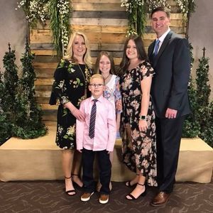 Meet your Posher, Casey